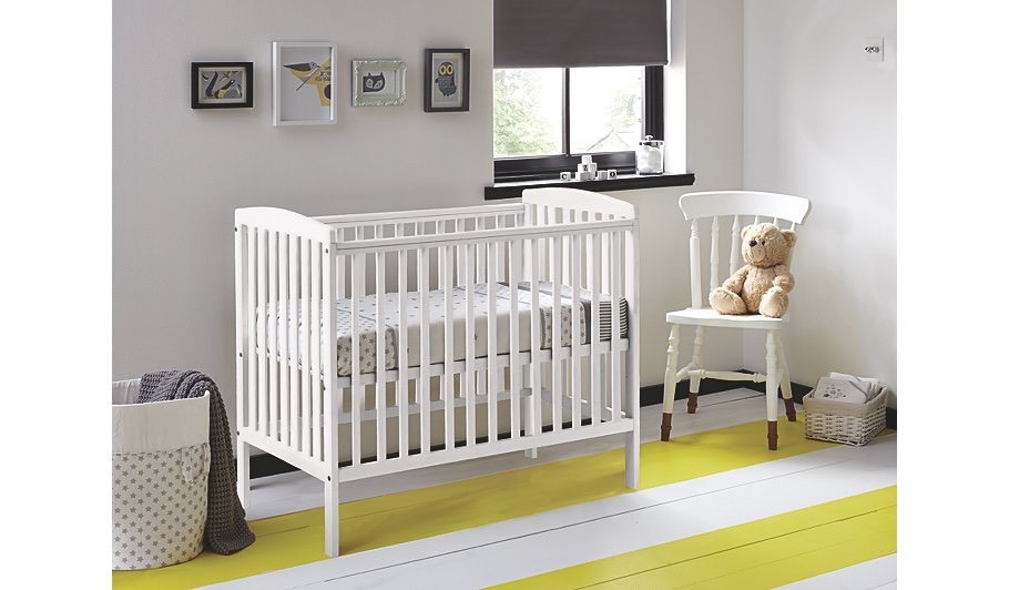 kinder valley space saver cot